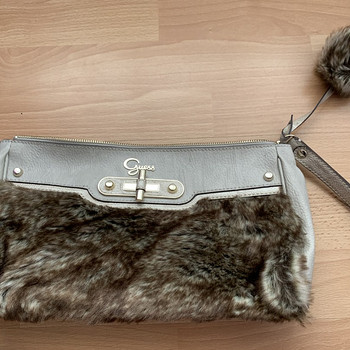 Сумка Guess 1x в комплекте