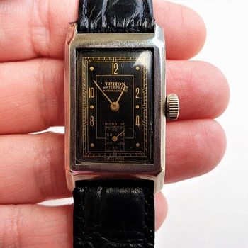 WW2 TRITON Black Dial 17j 1943