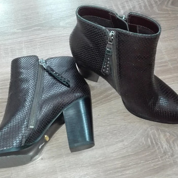 Ralph Laureni poolsaapad