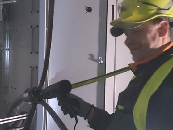 Elektrikud, teevad tööd korterites ja eramajades