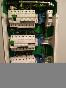 Elektrikud, teevad tööd korterites ja eramajades (5 foto / 9)