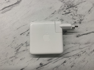 MacBook Power adapter 87 W + USB-C kaabel (1 foto / 4)