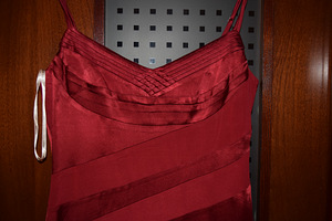 Kõik kolm Karen Millen kleiti ühe hinnaga 20 €, suurus10-12. (7 foto / 9)