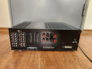 Akai AM-52 Stereo Integrated Amplifier (6 foto / 6)