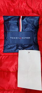 Куртка Tommy Hilfinger цветная, размер M, новая (3 фото из 6)