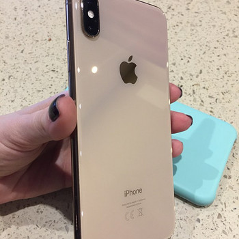 iPhone Xs Max 64 GB