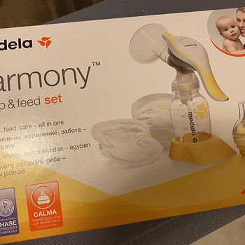 Молокоотсос Medela