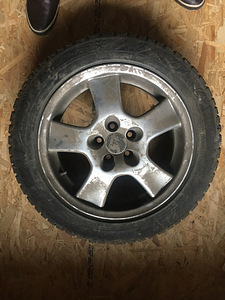 Литые диски с новой резиной R16 205/55 (3 фото из 4)