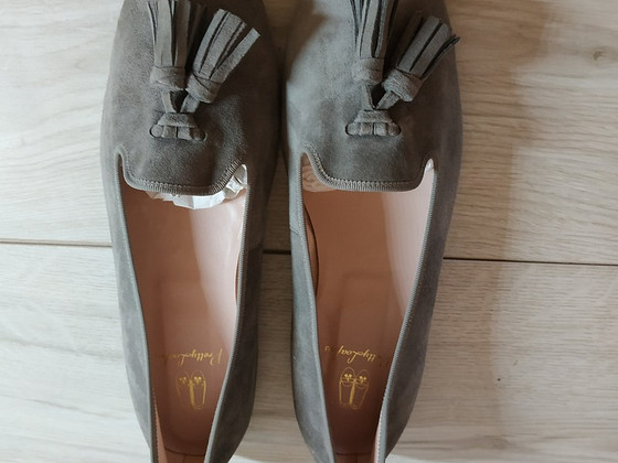Кожаные фирменные новые стильные лоферы от Pretty Loafers 41