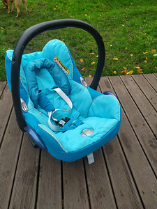 Автолюлька maxi-Cosi CabrioFix (1 фото из 6)