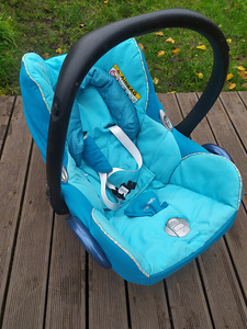 Автолюлька maxi-Cosi CabrioFix (2 фото из 6)