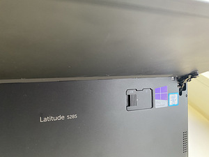 Dell Laditude 5285 (7 фото из 7)