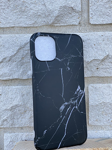 iPhone 11 marmor чехлы (2 фото из 5)