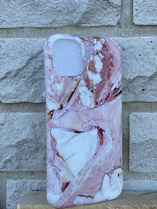iPhone 11 marmor чехлы (3 фото из 5)