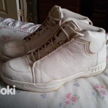 Meeste Converse korvpalli ketsid