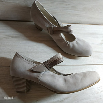 Фирменные, кожаные туфли от Gabor 40.5-41 р кожа везде