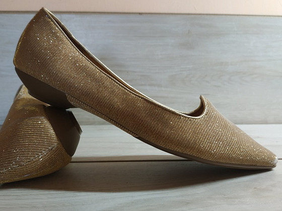 Стильные и красивые женские балеточки 39 р