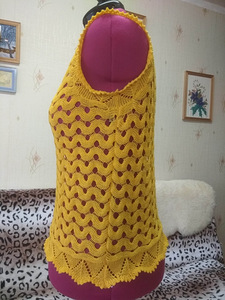 Женская ажурная майка (3 фото из 4)