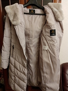 Женское пальто (3 фото из 8)
