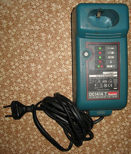 Laadija Makita DC1414 7,2-14,4 V KORRAS (1 foto / 1)