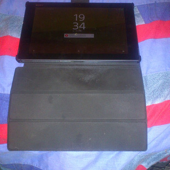 Планшет Sony Xperia Tablet Z2 10.1 16GB WiFi + 4G + чехлы