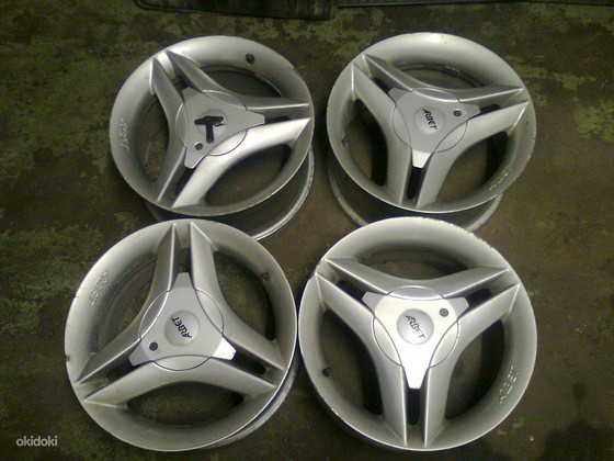 Valuveljed 16x7,5, 5x144,3, augu läbimõõt 71mm