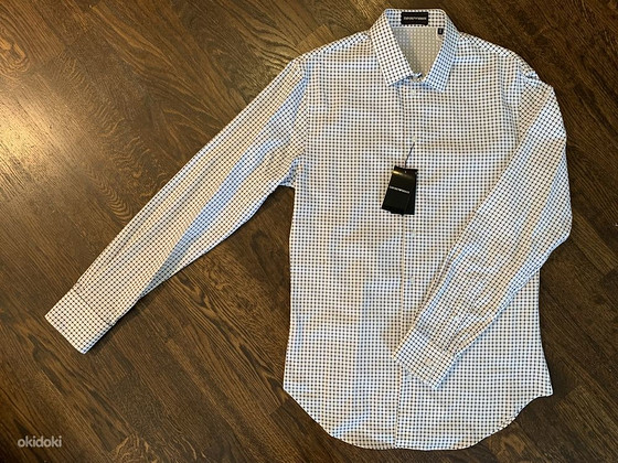 Новая рубашка Emporio Armani. Размер 41
