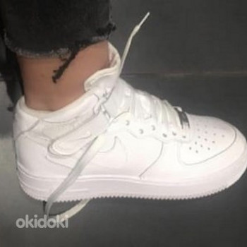 Nike Air Forse 1 Mid