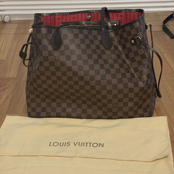 Chanel, Lois Vuitton сумки, точная копия.
