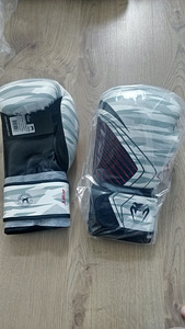 M-XL suurus Twins Bad boy hayabusa mma poks shortid (3 foto / 6)