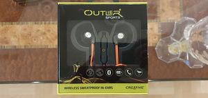 Беспроводные наушники Creative Outlier Sports Orange APTX (1 фото из 6)