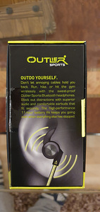 Беспроводные наушники Creative Outlier Sports Orange APTX (4 фото из 6)