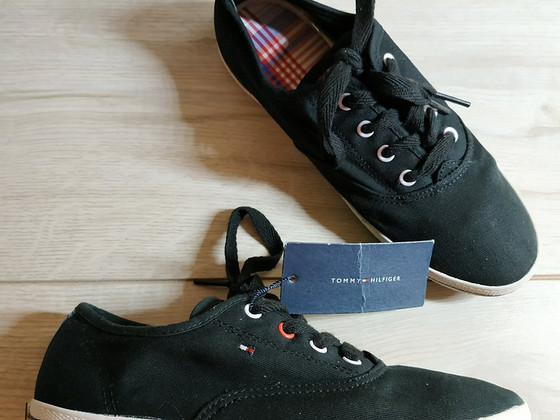 Фирменные молодежные мокасины от Tommy Hilfiger 36р - Оригин