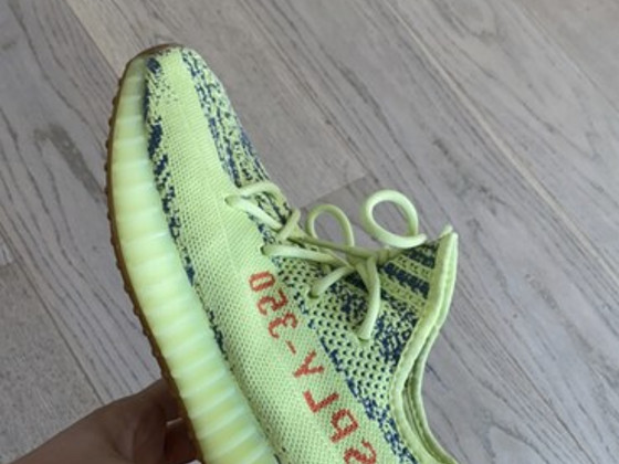 Adidas Yeezy Boost 350 V2 Semi Frozen Yellow