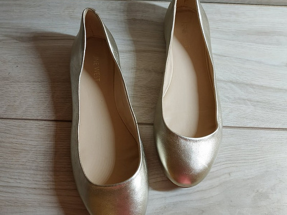 Кожаные стильные женские новые балетки от Nine West 36 р