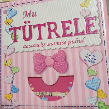Kingitus Esimese aasta beebialbum koos CD muusikaga