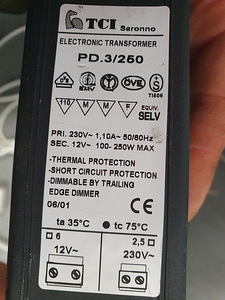 Süvistatavad ja suunatavad valgustid 3tk+ trafo 12V Led/Halo (2 foto / 3)