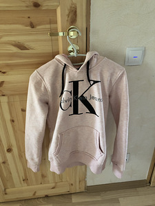 Calvin Klein kapuutsiga dressipluus (1 foto / 1)