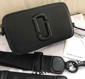 Marc Jacobs Snapshot kott (1 foto / 1)