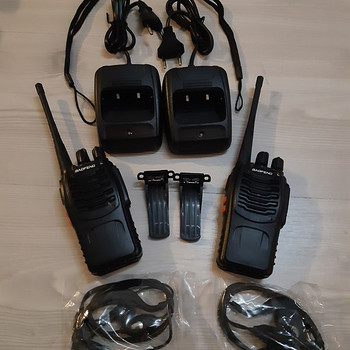 Raadiosaatjad/walkietalkie