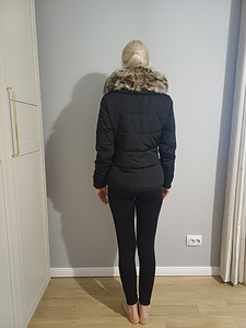Красивая теплая куртка Xs (3 фото из 7)