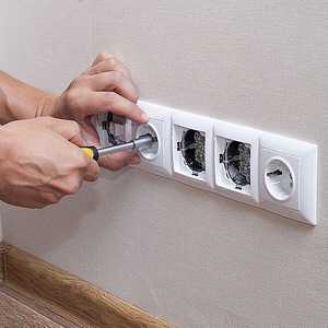 Elektrik, elektrik otsib ajutist tööd (1 foto / 2)