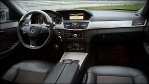 Uus MB Mercedes W204, W207, W212 AMG rool carbon uue nahaga (2 foto / 6)