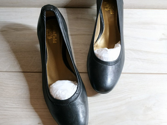 Фирменные качественные женские туфли Италия 37.5-38 р - Новы