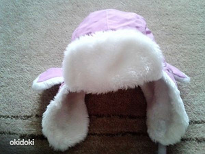 VÄGA ILUS HELLO KITTY TALVEMÜTS s.50 (2 foto / 2)