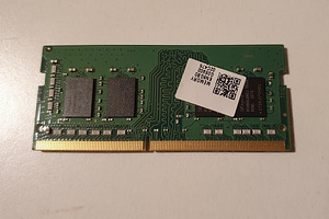 SK hynix 8 GB SO-DIMM DDR4 3200 MHz (2 foto / 3)