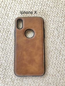 Кожаные чехлы для iPhone X (2 фото из 3)