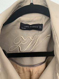 Плащ zara (2 фото из 2)