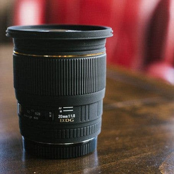 SIGMA AF 20 mm f / 1.8 EX DG Aspherical RF Sony a-mount