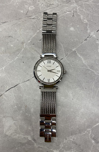Женские часы Guess W0638L1 (4 фото из 4)